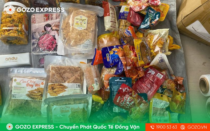 gui-hang-di-uc-bang-duong-bien