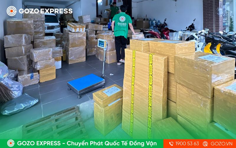 gui-my-pham-tu-han-quoc-ve-viet-nam